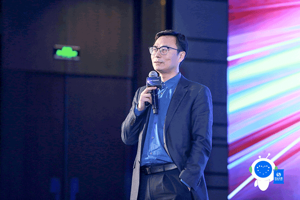evo真人视讯 向奇汉 智慧协同 